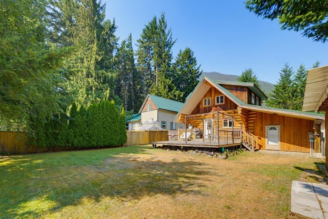 71788 Meadow Road, Sunshine Valley, Sunshine Valley, British Columbia  V0X 1L5 - Photo 3 - R3152076