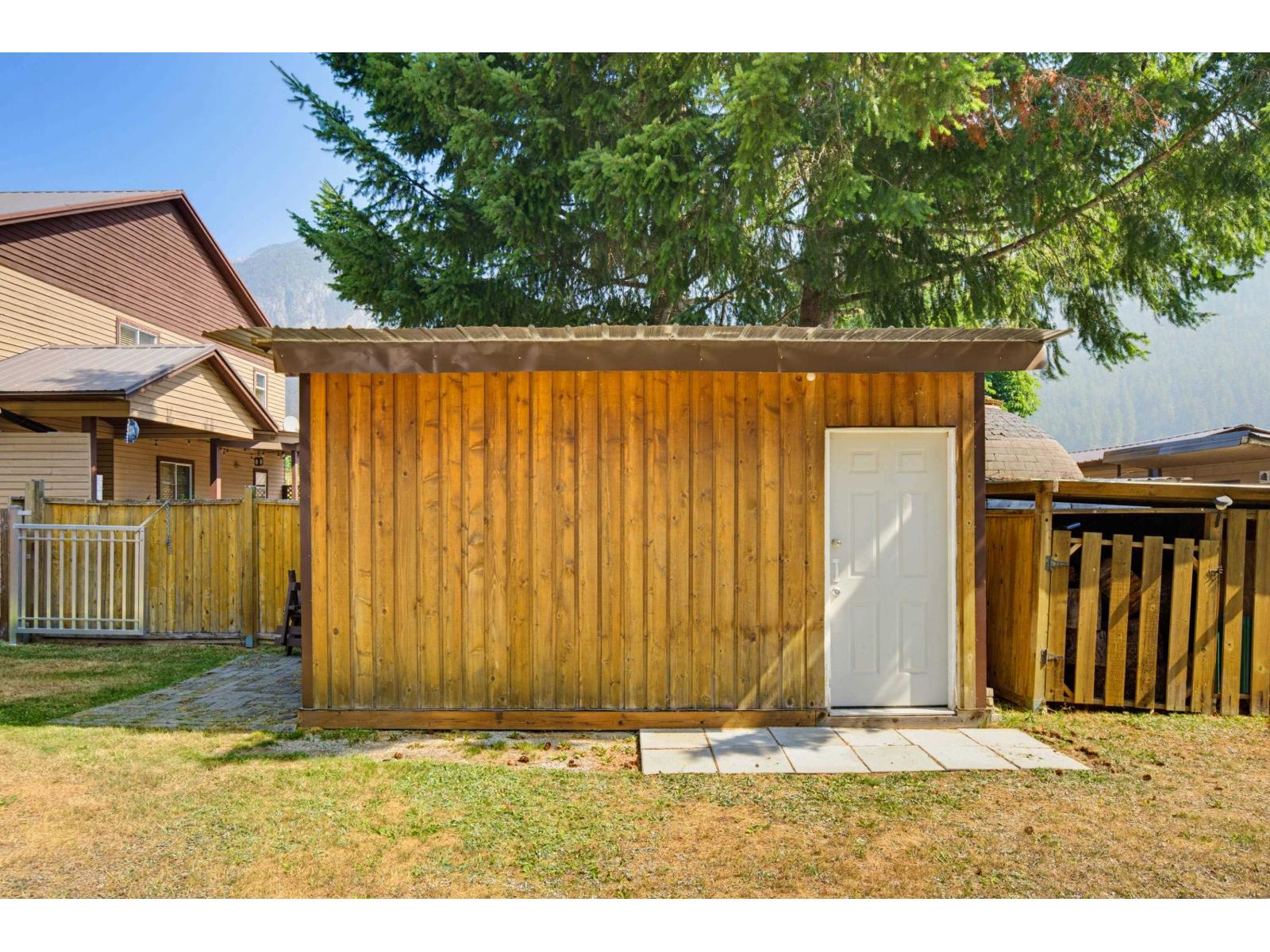 71788 Meadow Road, Sunshine Valley, Sunshine Valley, British Columbia  V0X 1L5 - Photo 29 - R3152076