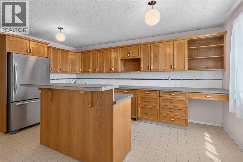 359 Maitland Crescent NE, Calgary, Alberta  T2A 5T6 - Photo 7 - A2324058