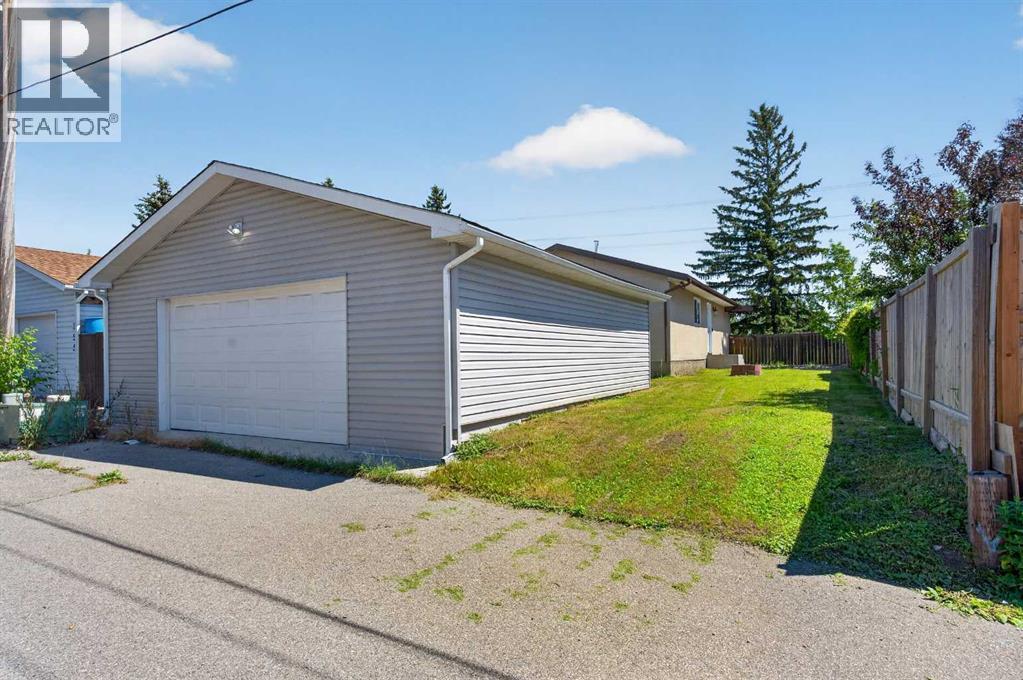 359 Maitland Crescent NE, Calgary, Alberta  T2A 5T6 - Photo 18 - A2324058