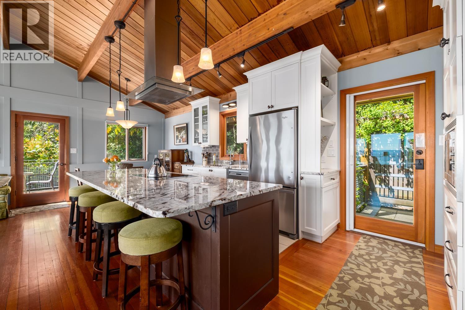 1475 Webb Road, Bowen Island, British Columbia  V0N 1G1 - Photo 12 - R3143656