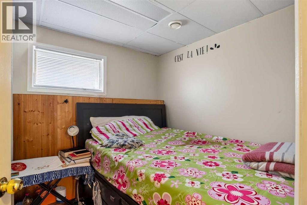 403 Shawinigan Drive SW, Calgary, Alberta  T2Y 3A2 - Photo 23 - A2332037