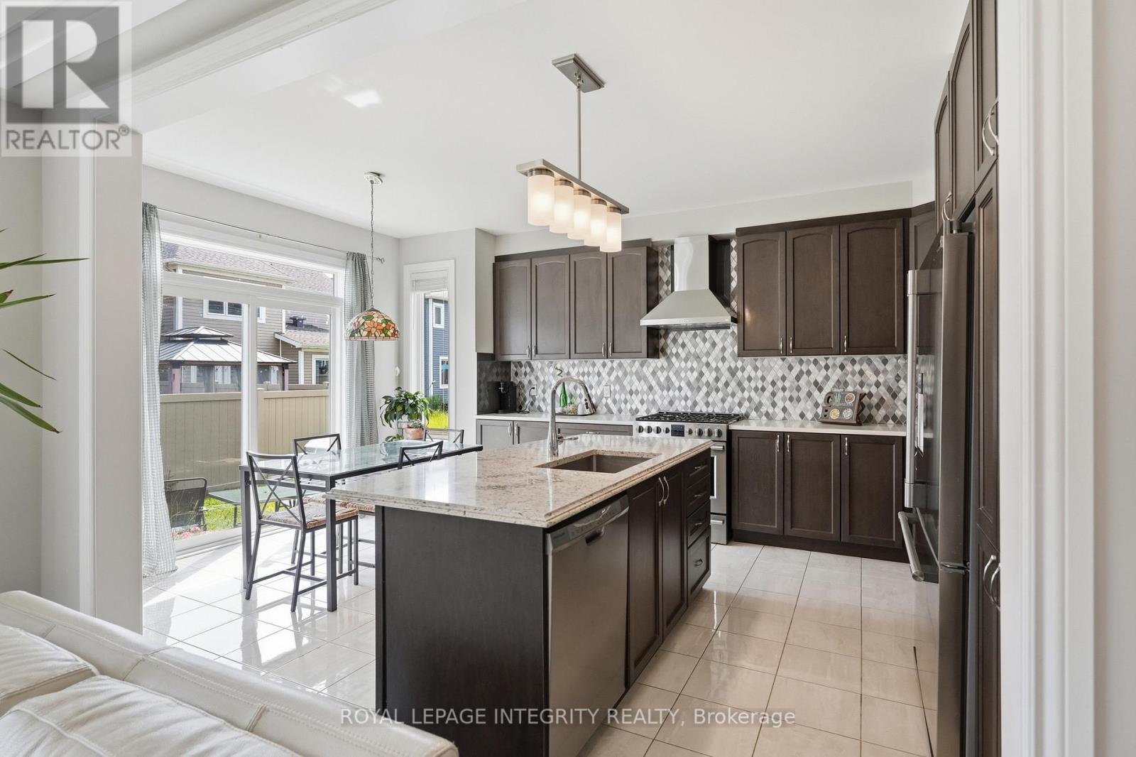224 Ponderosa Street, Ottawa, Ontario  K2S 1E7 - Photo 13 - X13639742