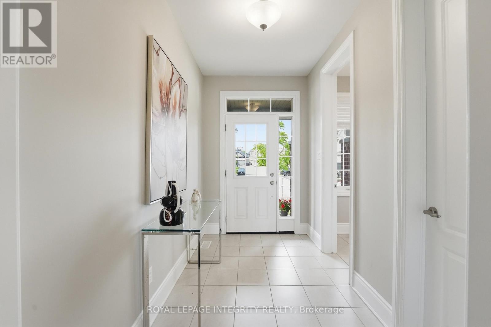 224 Ponderosa Street, Ottawa, Ontario  K2S 1E7 - Photo 2 - X13639742