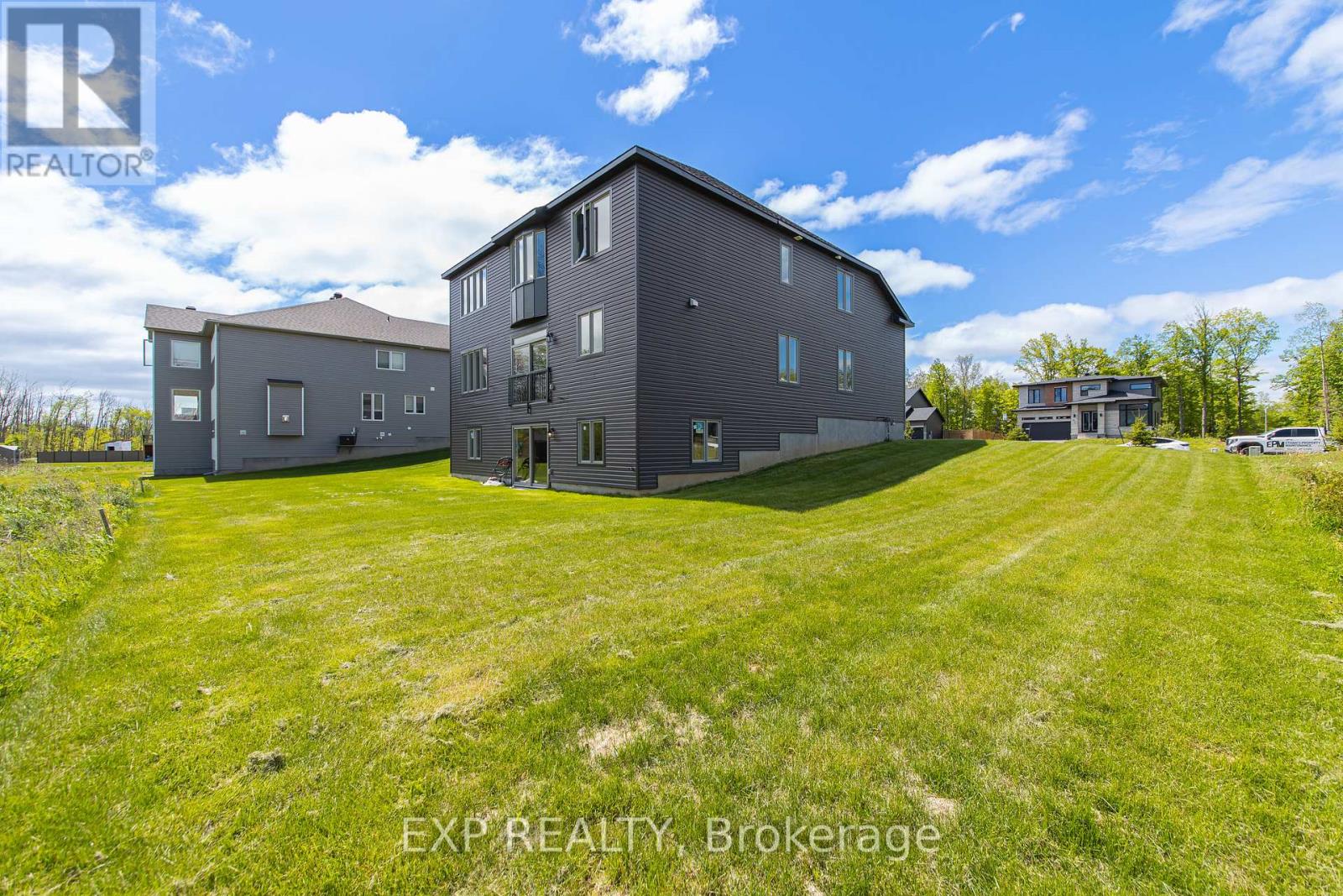272 Antler Court, Mississippi Mills, Ontario  K0A 1A0 - Photo 4 - X13639990