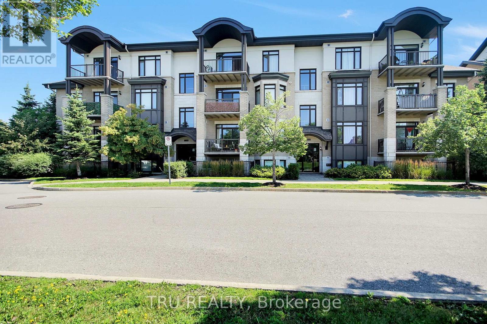 404 - 655 BEAUPARC PRIVATE, Ottawa, Ontario