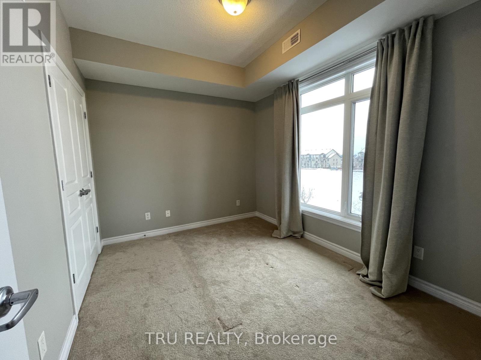 404 - 655 Beauparc Private, Ottawa, Ontario  K1J 0B6 - Photo 17 - X13640046