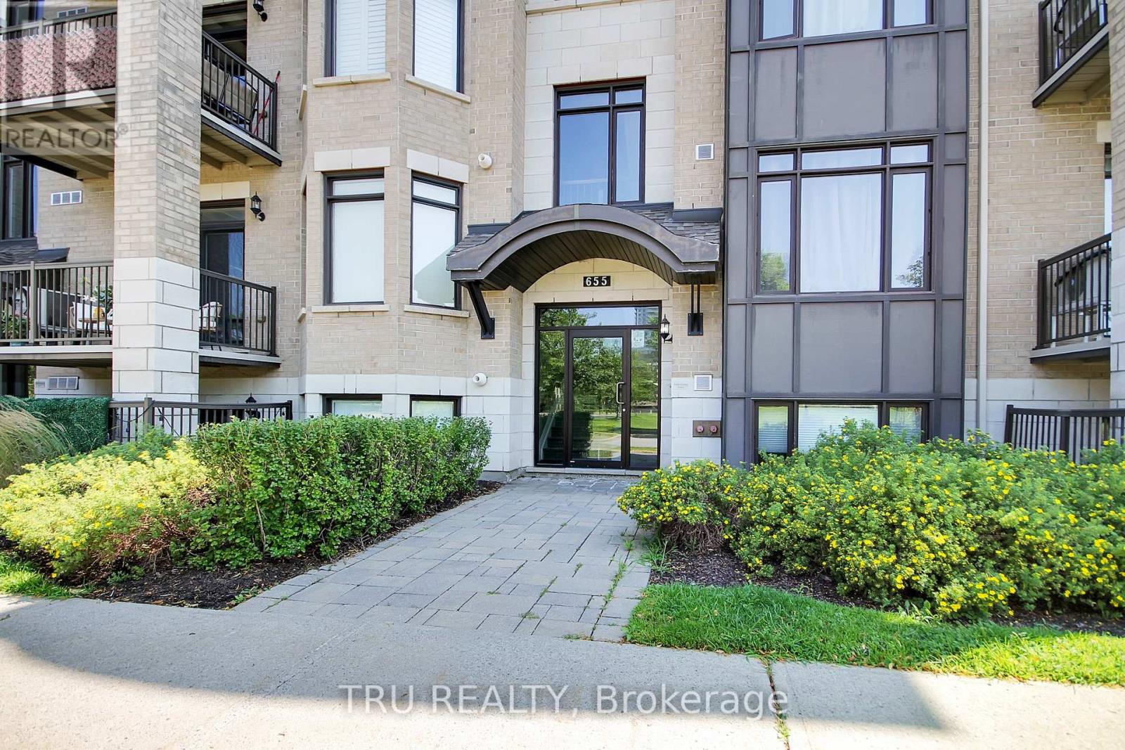 404 - 655 Beauparc Private, Ottawa, Ontario  K1J 0B6 - Photo 2 - X13640046