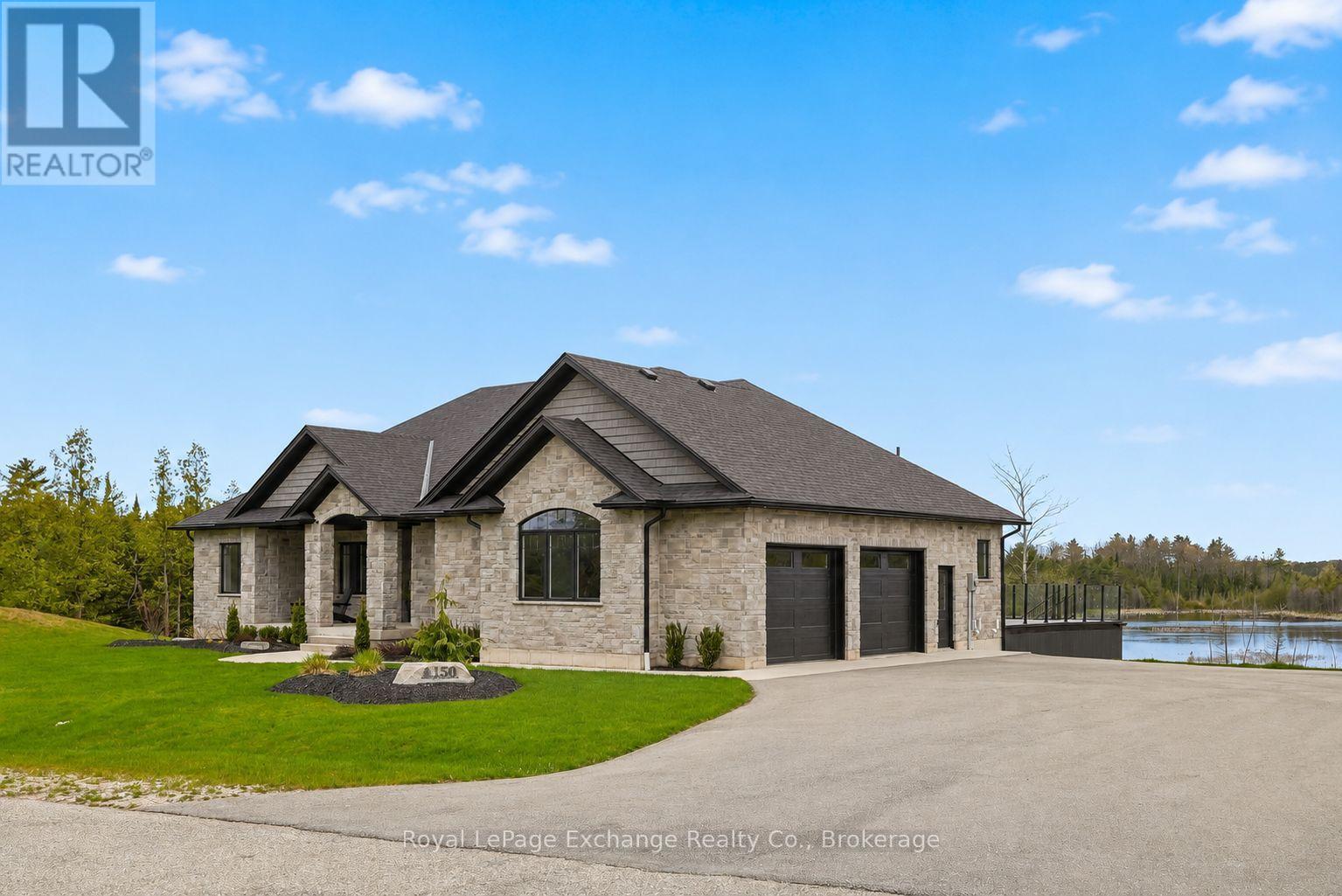 150 Louise Creek Crescent, West Grey, Ontario  N0G 1S0 - Photo 2 - X13245750