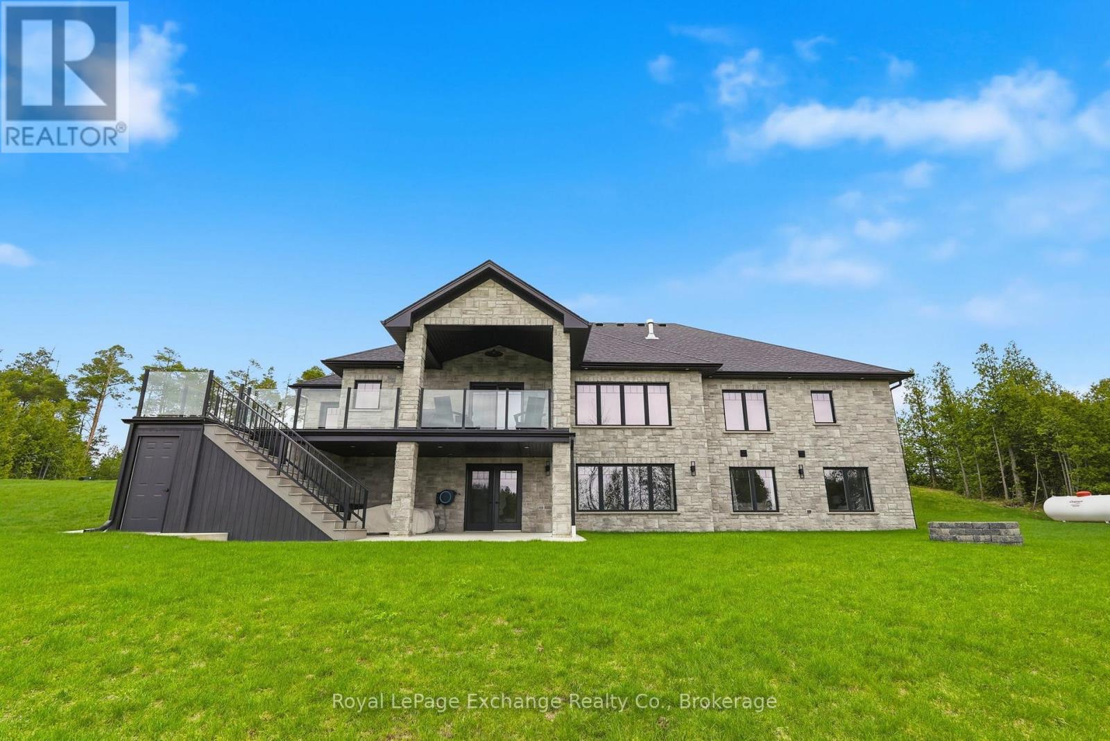 150 Louise Creek Crescent, West Grey, Ontario  N0G 1S0 - Photo 4 - X13245750