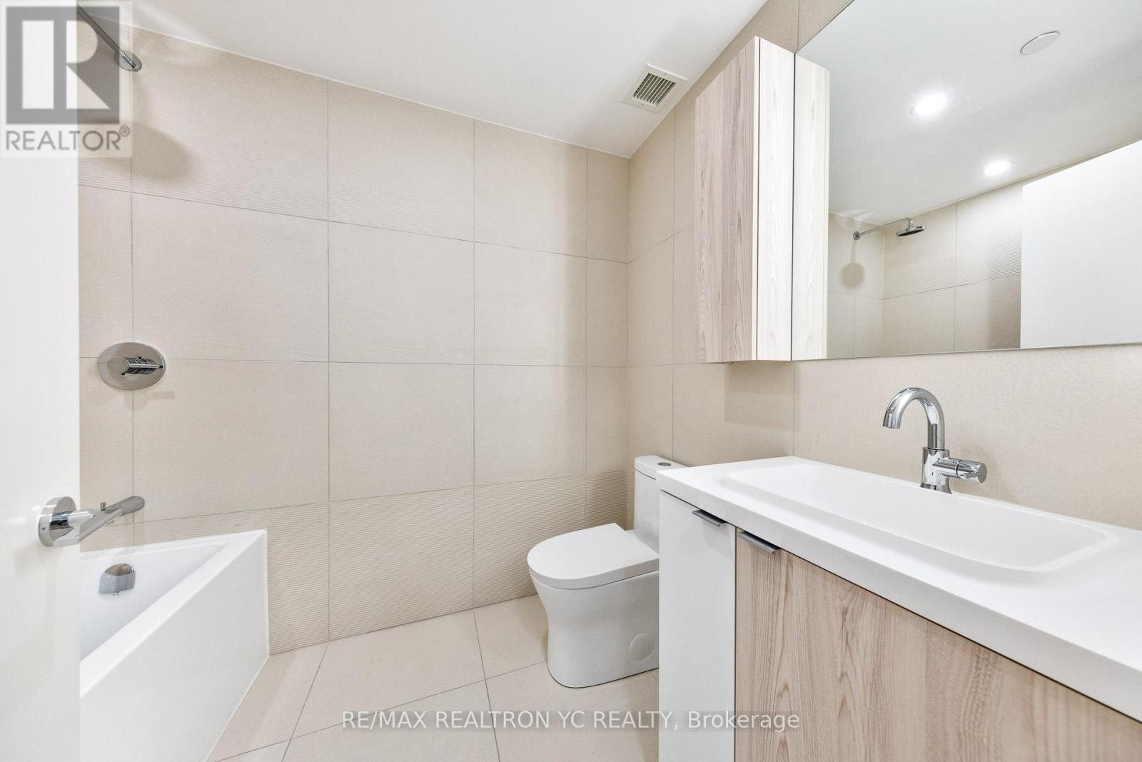 501 - 15 Mercer Street, Toronto, Ontario  M5V 1H2 - Photo 10 - C13639712