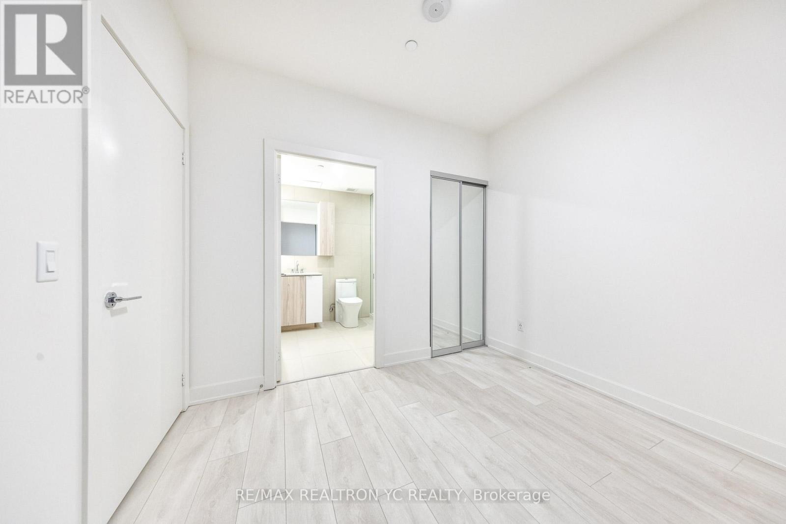 501 - 15 Mercer Street, Toronto, Ontario  M5V 1H2 - Photo 5 - C13639712
