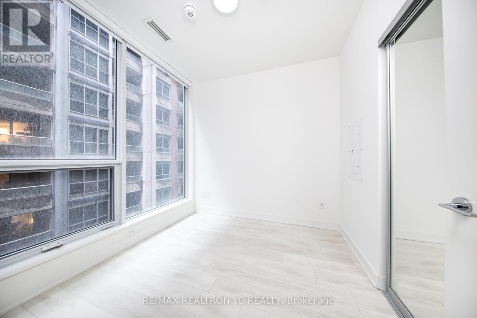 501 - 15 Mercer Street, Toronto, Ontario  M5V 1H2 - Photo 8 - C13639712