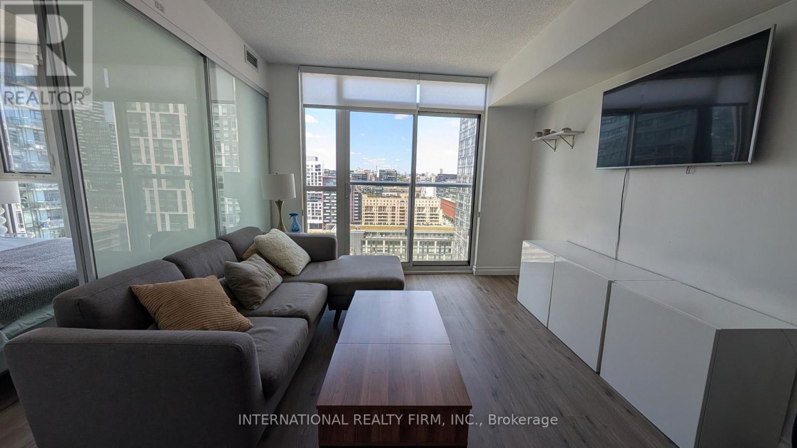 2110 - 85 Queens Wharf Road, Toronto, Ontario  M5V 0J9 - Photo 5 - C13639764