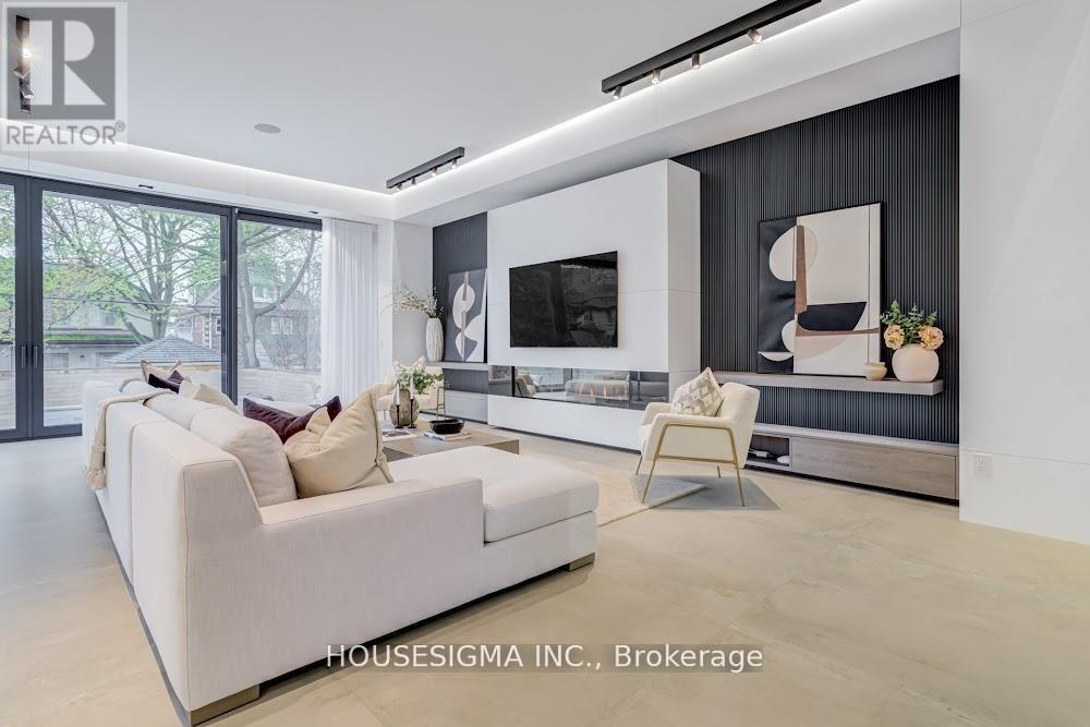 307 Richview Avenue, Toronto, Ontario  M5P 3G4 - Photo 11 - C13639770