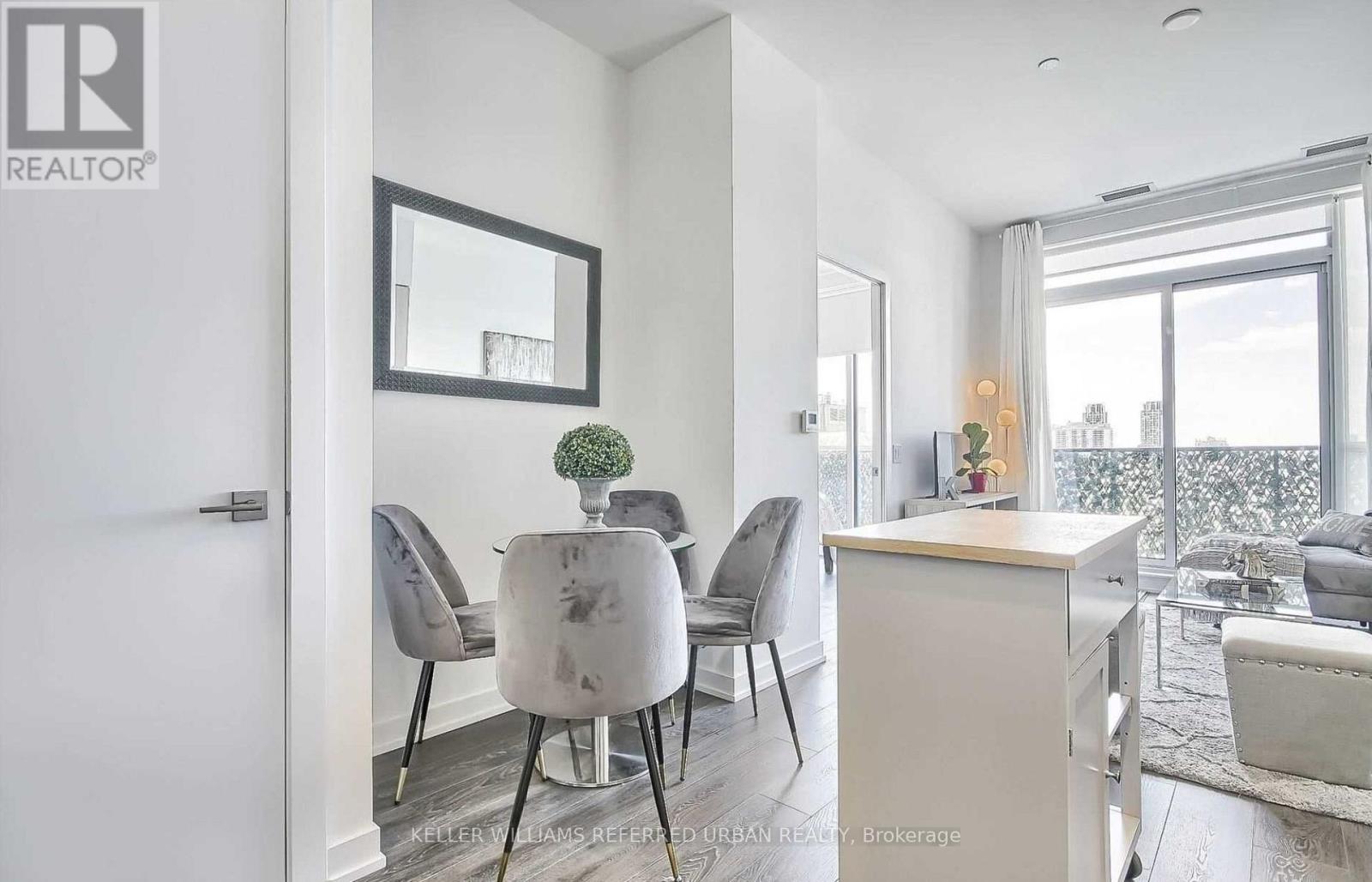 1508 - 609 Avenue Road, Toronto, Ontario  M4V 2K3 - Photo 3 - C13639944
