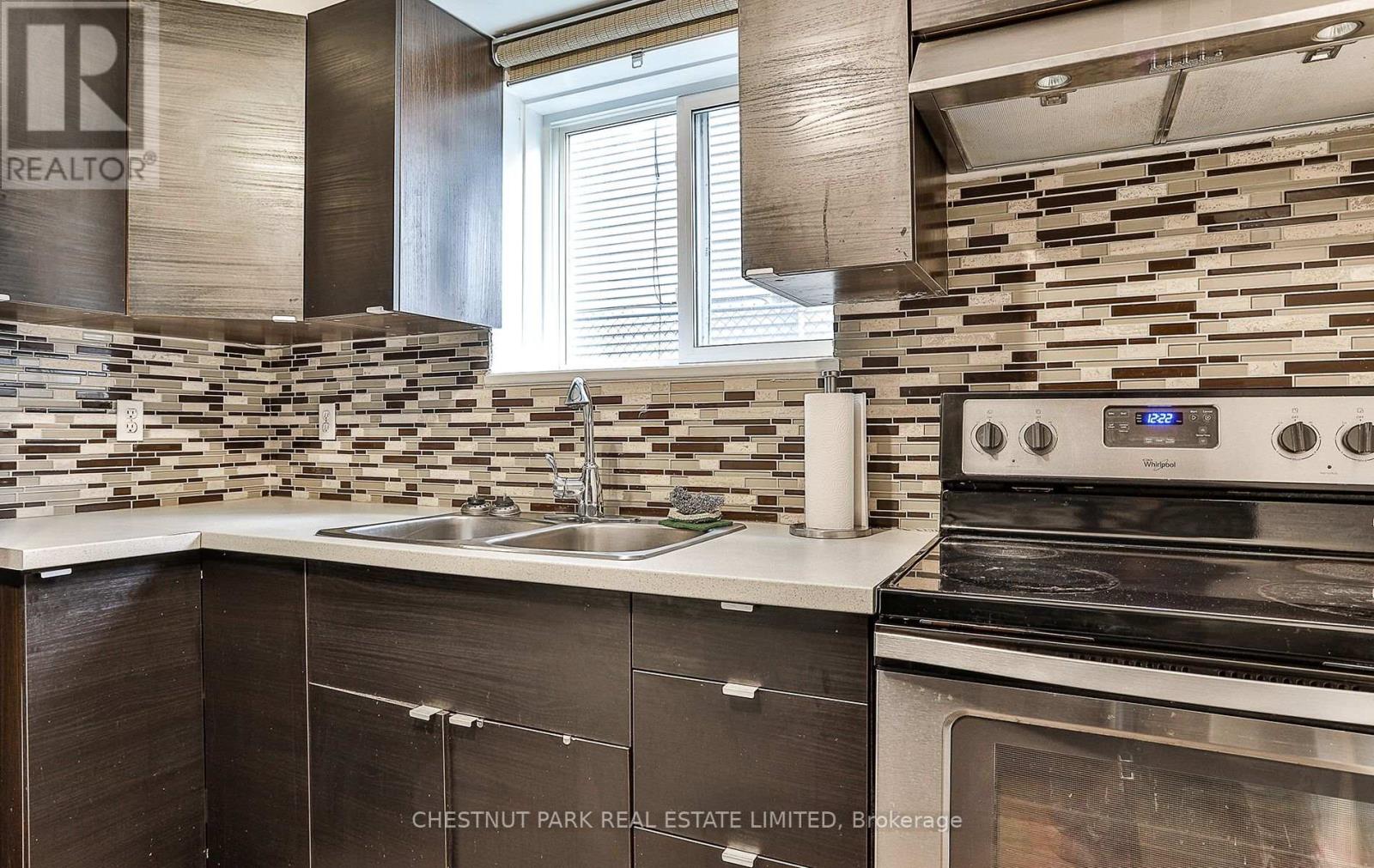 1 - 76 Walmsley Boulevard, Toronto, Ontario  M4V 1X6 - Photo 10 - C13639986