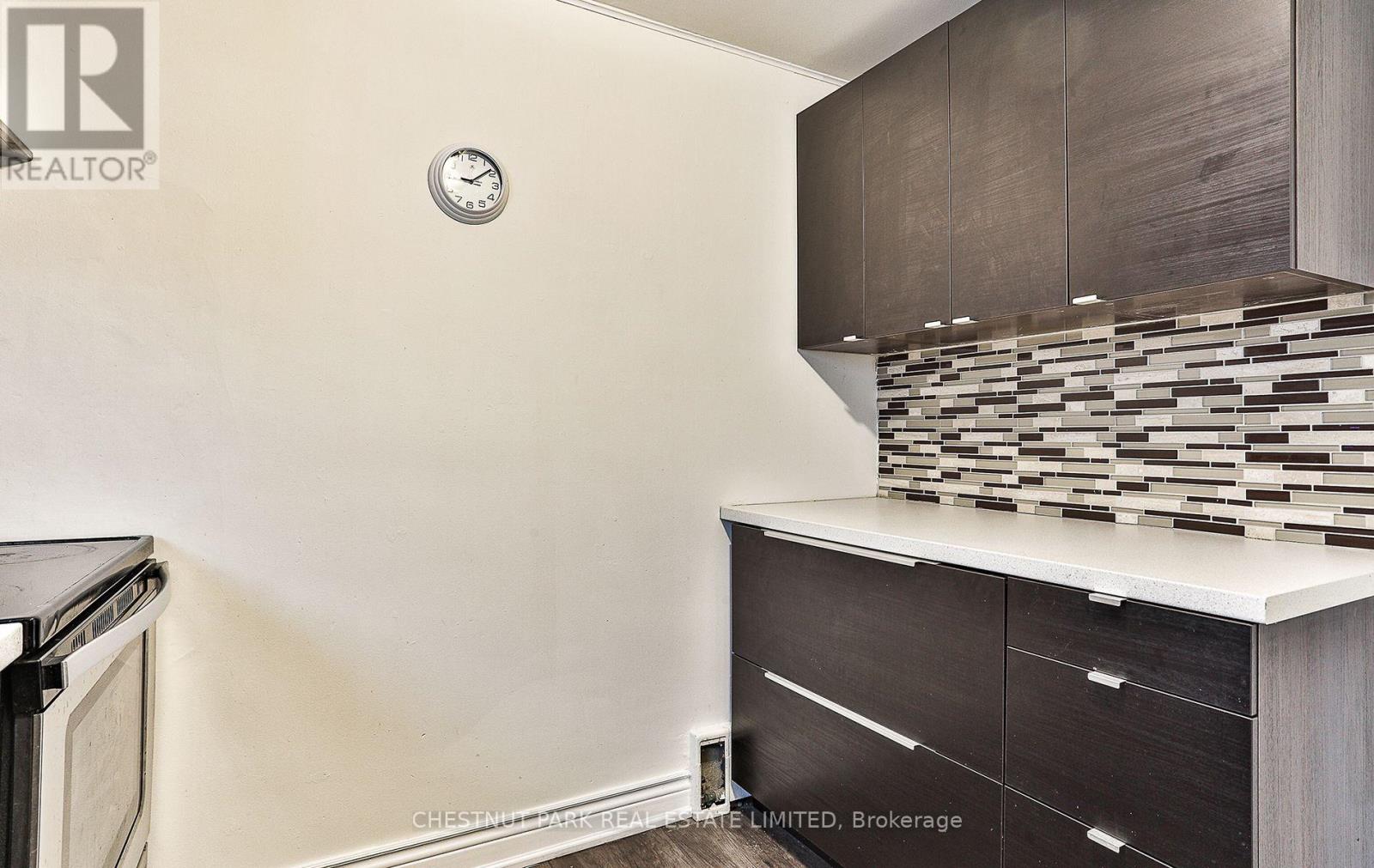 1 - 76 Walmsley Boulevard, Toronto, Ontario  M4V 1X6 - Photo 8 - C13639986