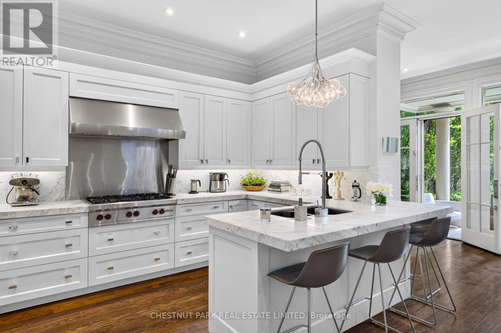 83 Binscarth Road, Toronto, Ontario  M4W 1Y3 - Photo 14 - C13640040