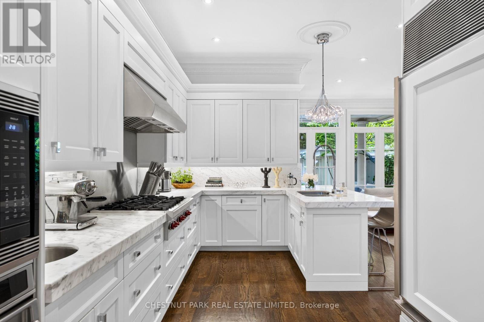 83 Binscarth Road, Toronto, Ontario  M4W 1Y3 - Photo 15 - C13640040