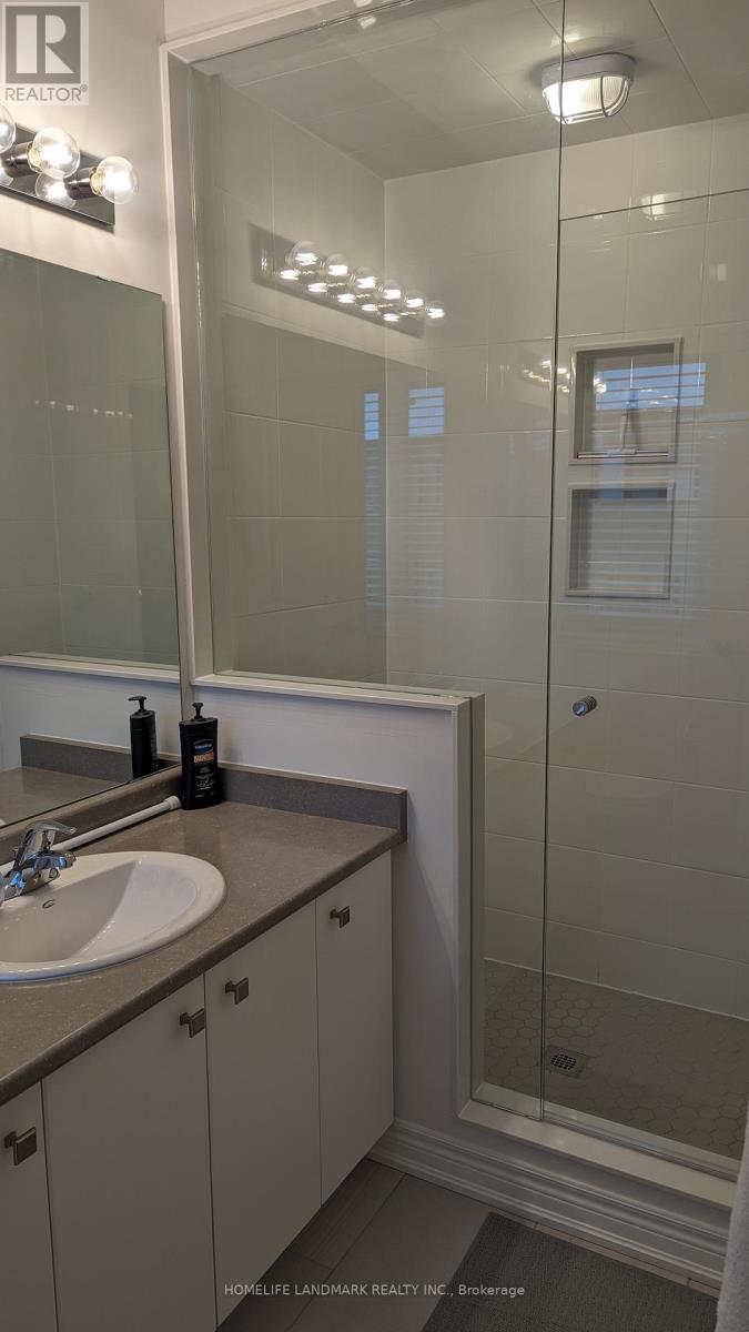 36 Thelma Drive, Whitby, Ontario  L1P 0N3 - Photo 13 - E13639758