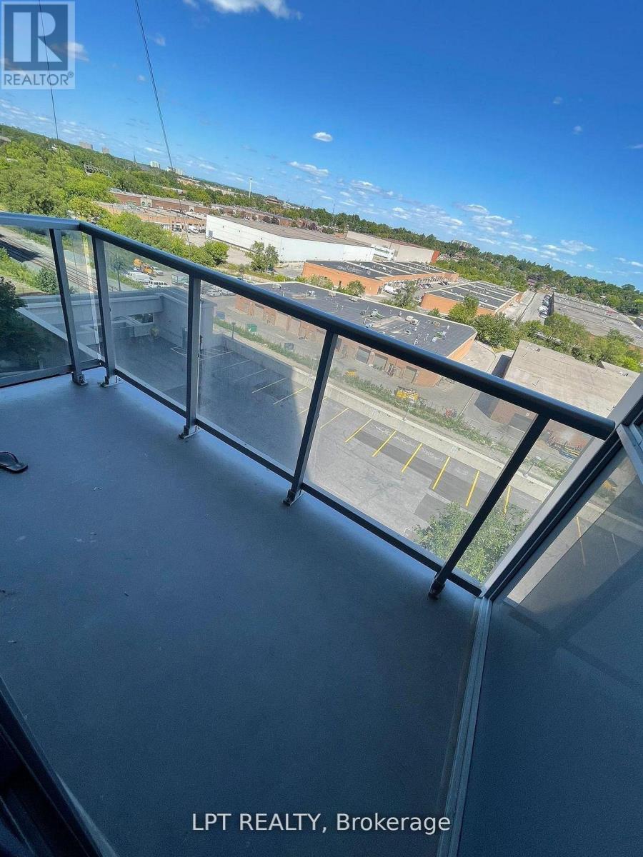 812 - 181 Village Green Square, Toronto, Ontario  M1S 0K6 - Photo 11 - E13639794
