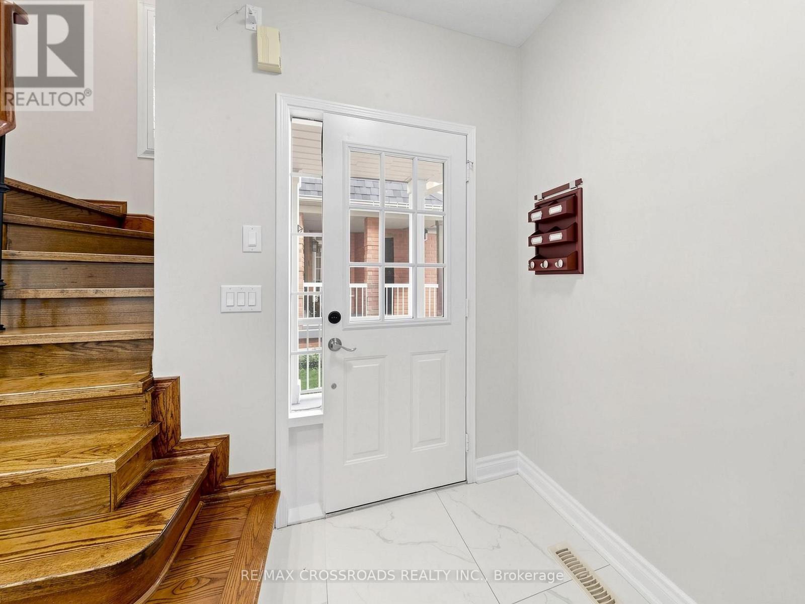 72 Telegraph Drive, Whitby, Ontario  L1P 1S4 - Photo 22 - E13639840