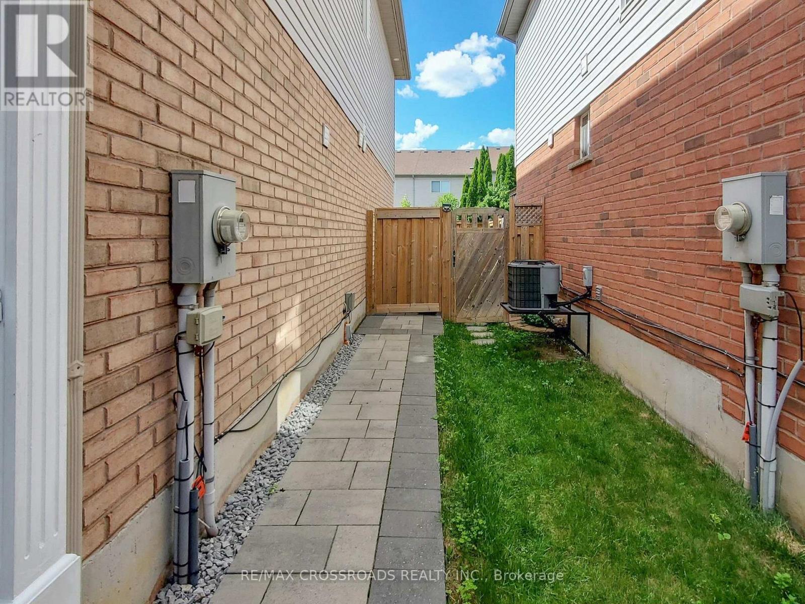 72 Telegraph Drive, Whitby, Ontario  L1P 1S4 - Photo 49 - E13639840