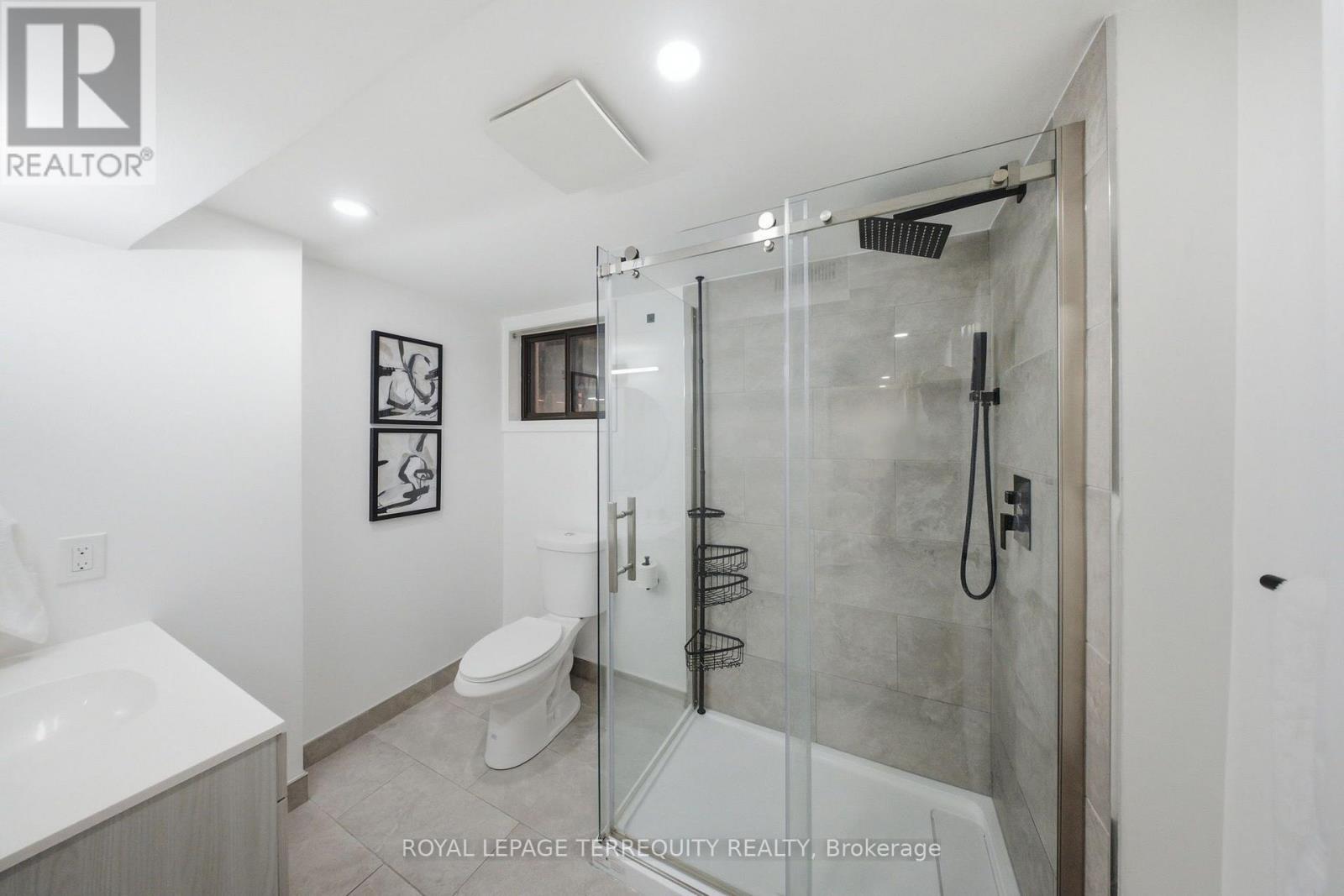 362 Durham Court, Oshawa, Ontario  L1J 1W9 - Photo 28 - E13639918