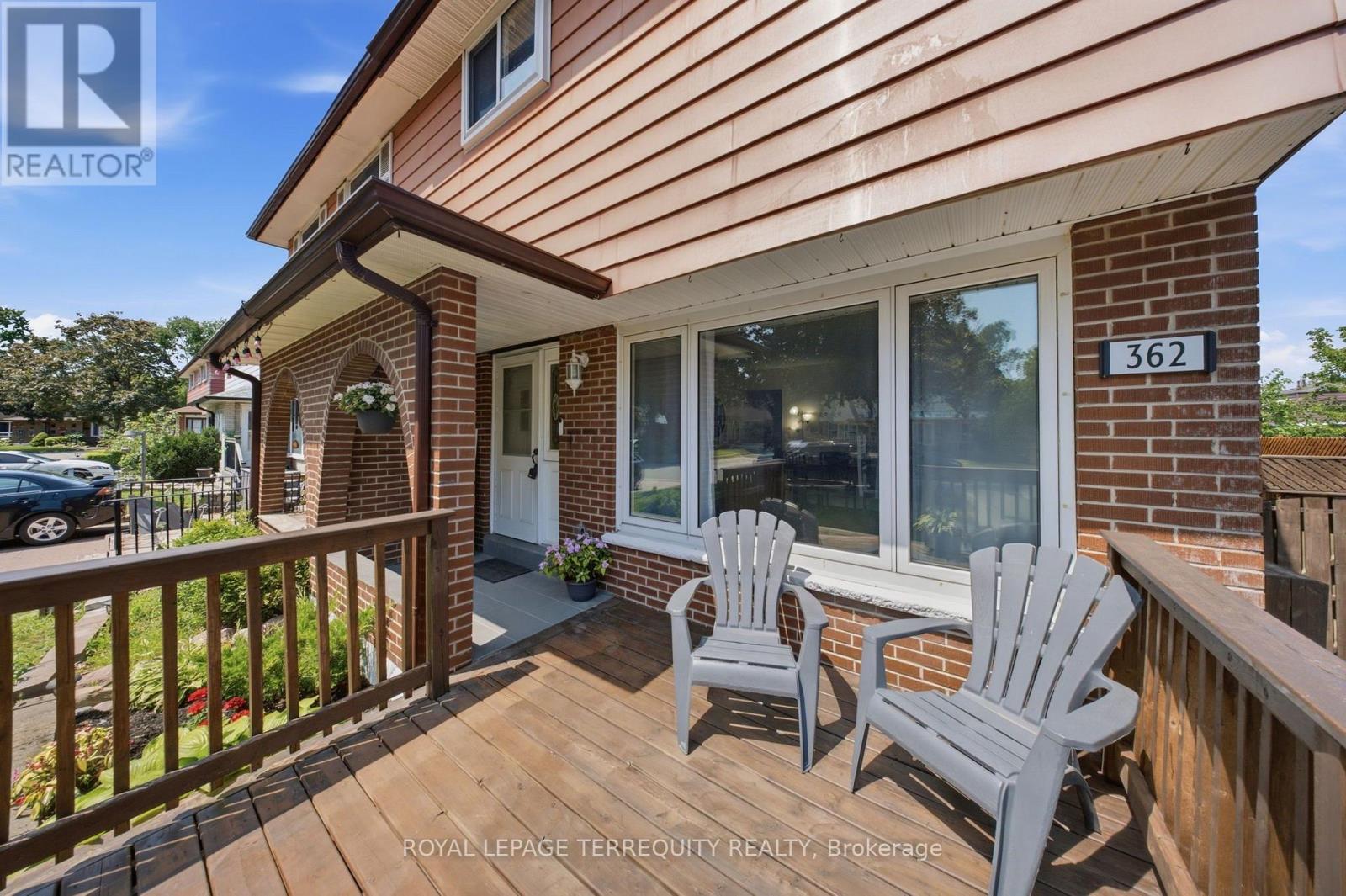 362 Durham Court, Oshawa, Ontario  L1J 1W9 - Photo 4 - E13639918