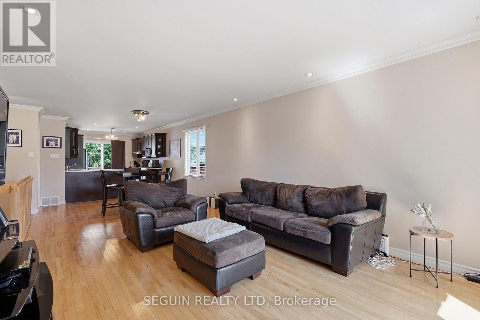 410 Marc Andre Street, Hawkesbury, Ontario  K6A 0A5 - Photo 7 - X13639824