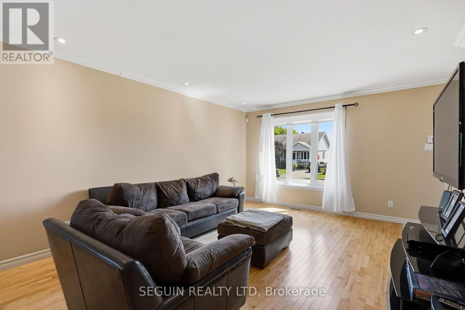 410 Marc Andre Street, Hawkesbury, Ontario  K6A 0A5 - Photo 8 - X13639824