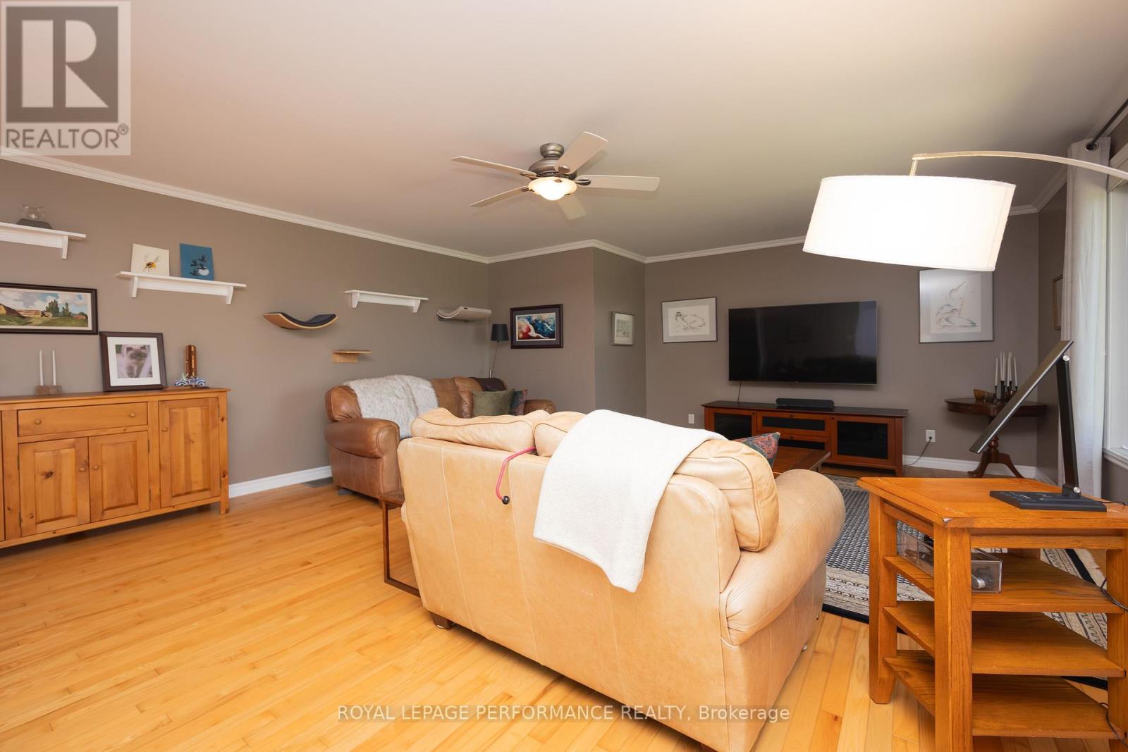 3610 Cloverside Road, North Stormont, Ontario  K0C 1C0 - Photo 12 - X13639838