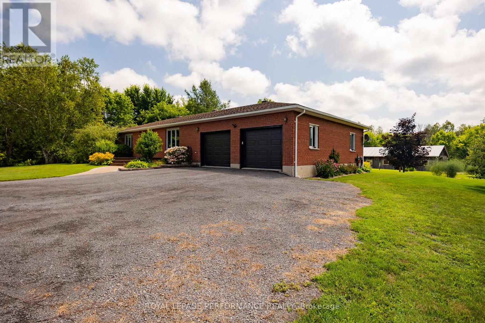 3610 Cloverside Road, North Stormont, Ontario  K0C 1C0 - Photo 3 - X13639838