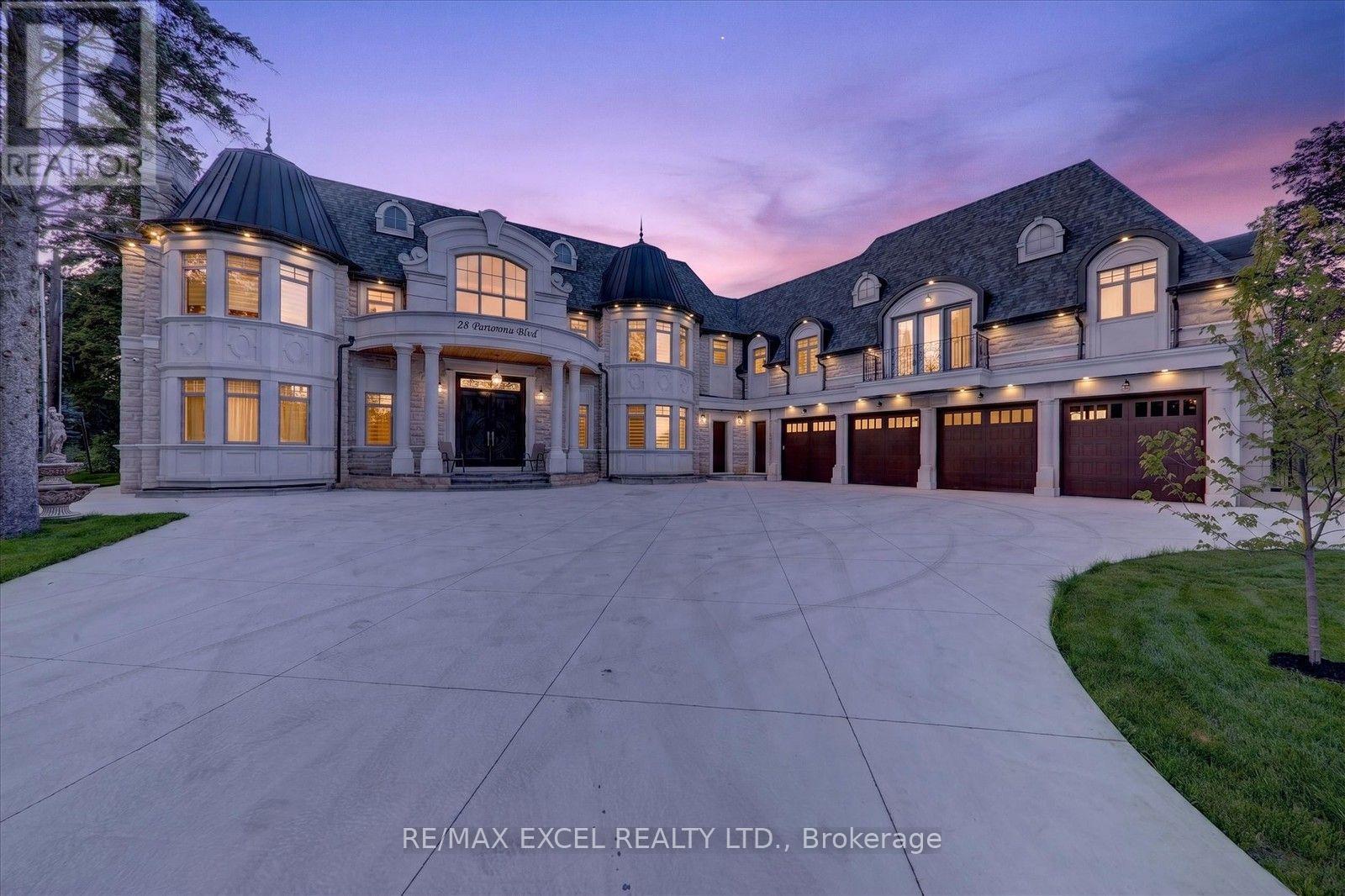 28 Personna Boulevard, Markham (Devil's Elbow), Ontario  L6C 1E9 - Photo 3 - N13635668