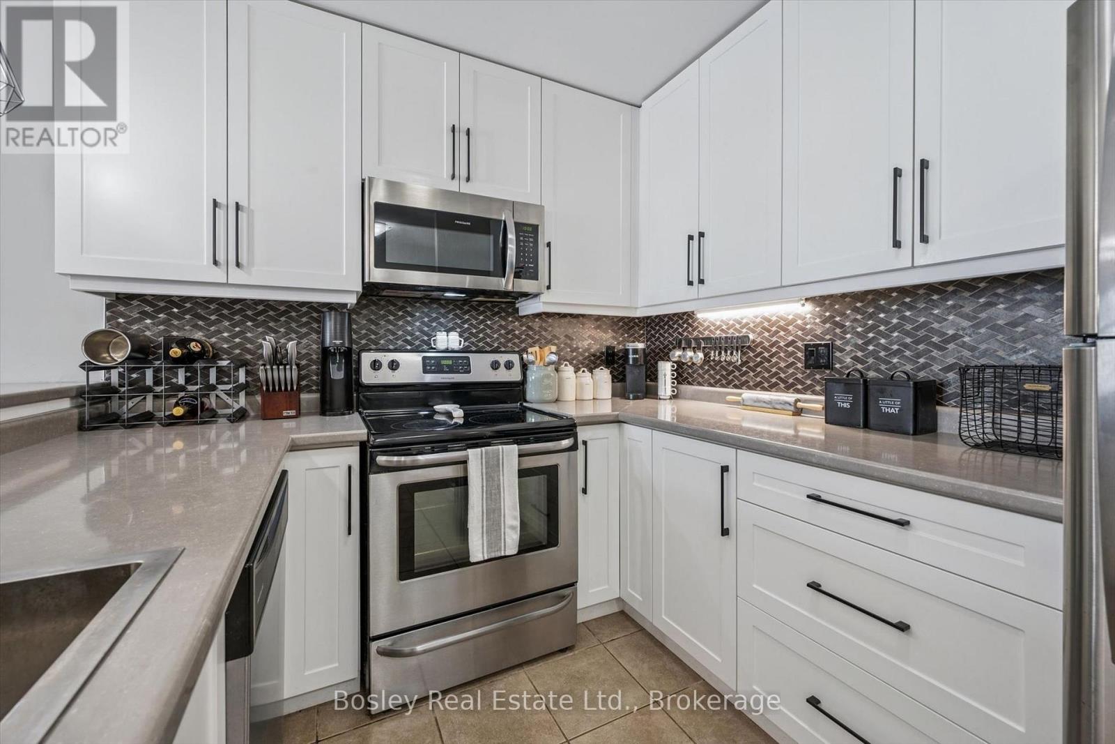 314 - 2 Colonial Drive, Guelph, Ontario  N1L 0K8 - Photo 2 - X13639728