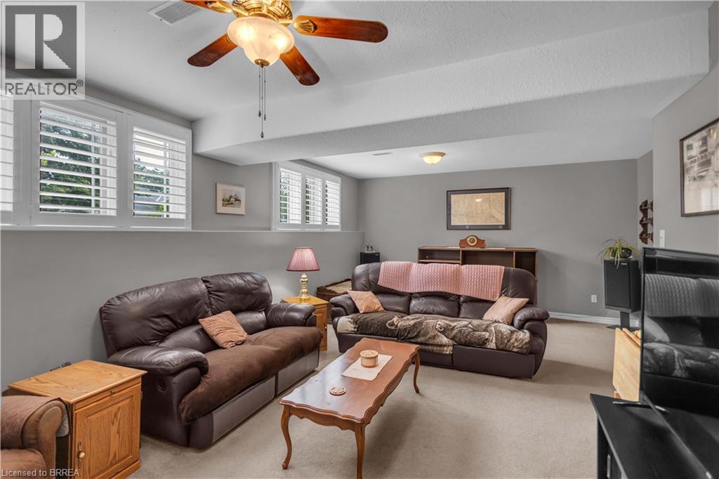 5 Passmore Court, Brantford, Ontario  N3S 7V3 - Photo 17 - 40850823