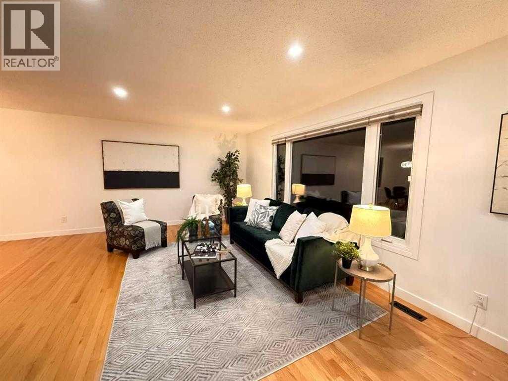 5632 Dalhousie Drive NW, Calgary, Alberta  T3A 1P9 - Photo 6 - A2319266