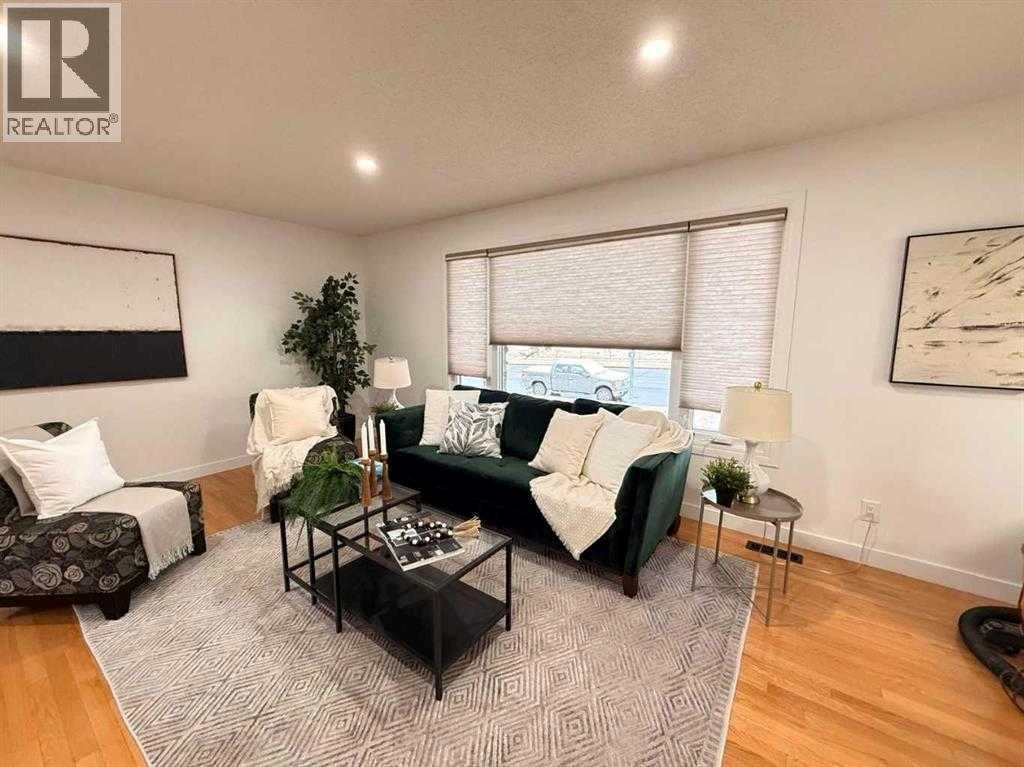 5632 Dalhousie Drive NW, Calgary, Alberta  T3A 1P9 - Photo 7 - A2319266