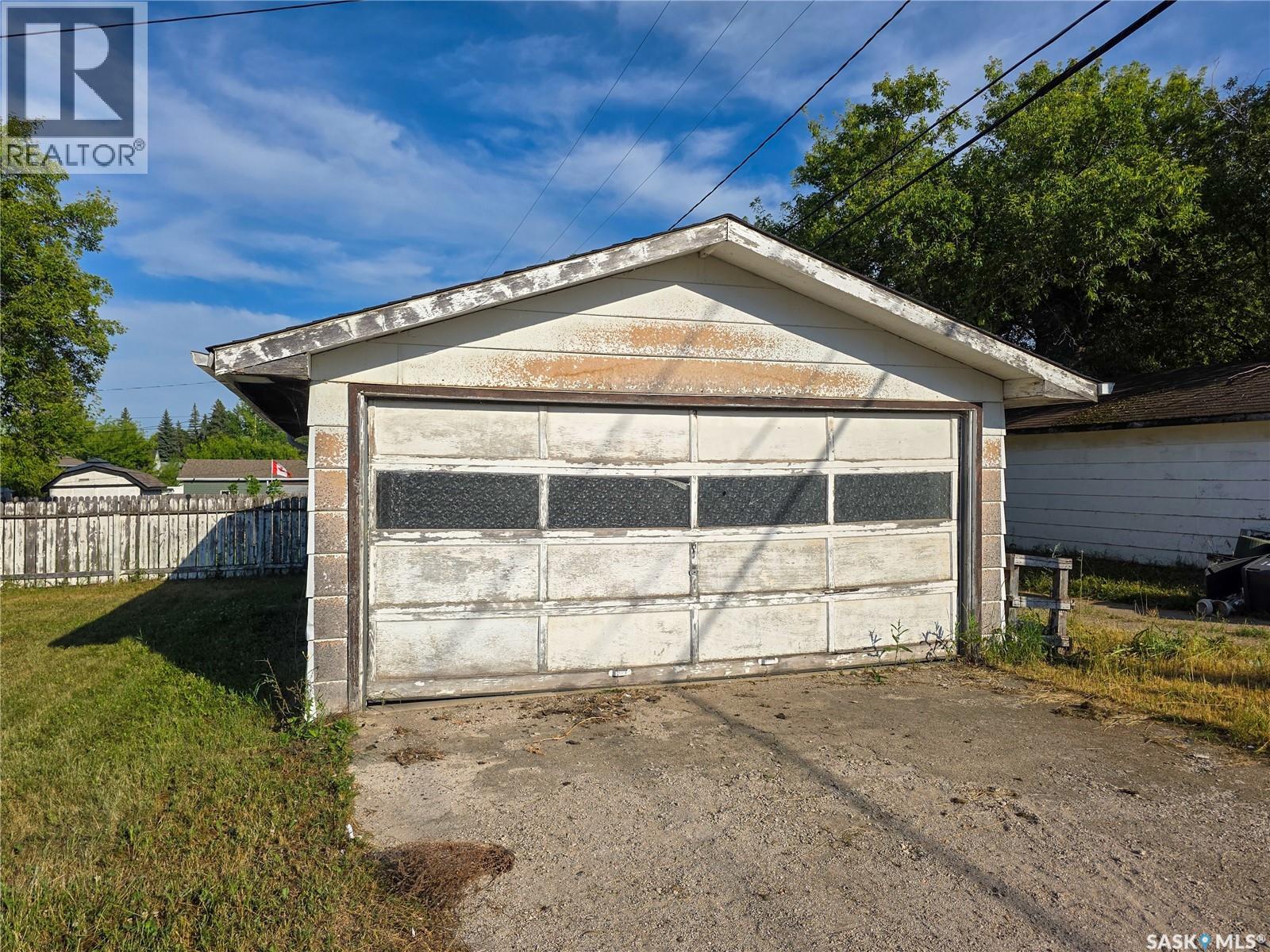 379 2nd Avenue W, Melville, Saskatchewan  S0A 2P0 - Photo 5 - SK044437