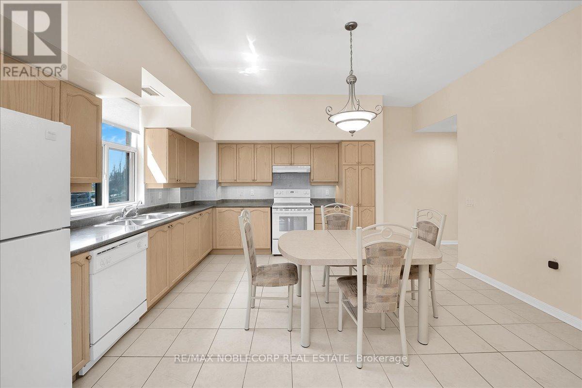111 - 2502 Rutherford Road, Vaughan (Maple), Ontario  L4K 5N6 - Photo 16 - N13639846