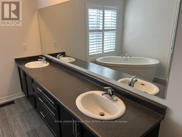 57 Macbean Crescent, Hamilton, Ontario L8B 0S5 - Photo 17 - X13528766