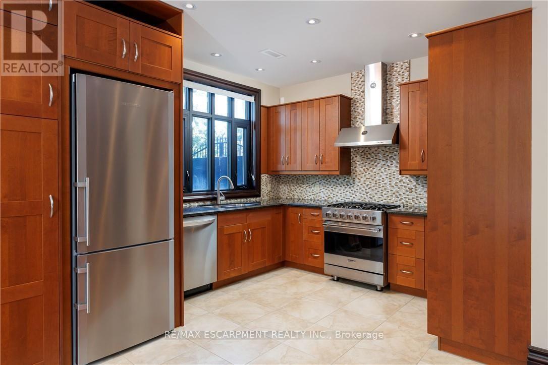 144 Lake Drive E, Georgina, Ontario  L4P 3E9 - Photo 36 - N13639904
