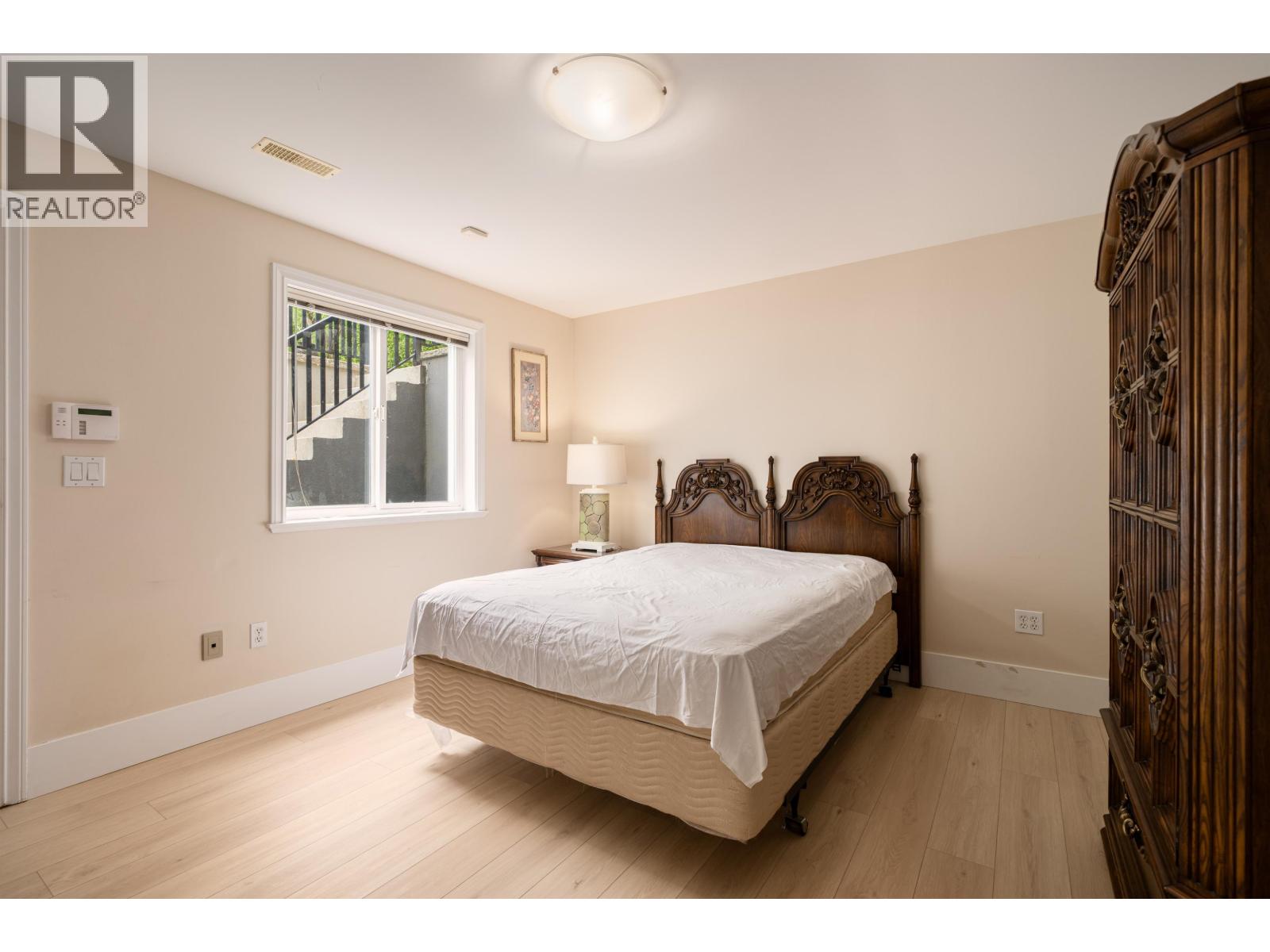 2087 W 18th Avenue, Vancouver, British Columbia  V6J 2N7 - Photo 28 - R3151151