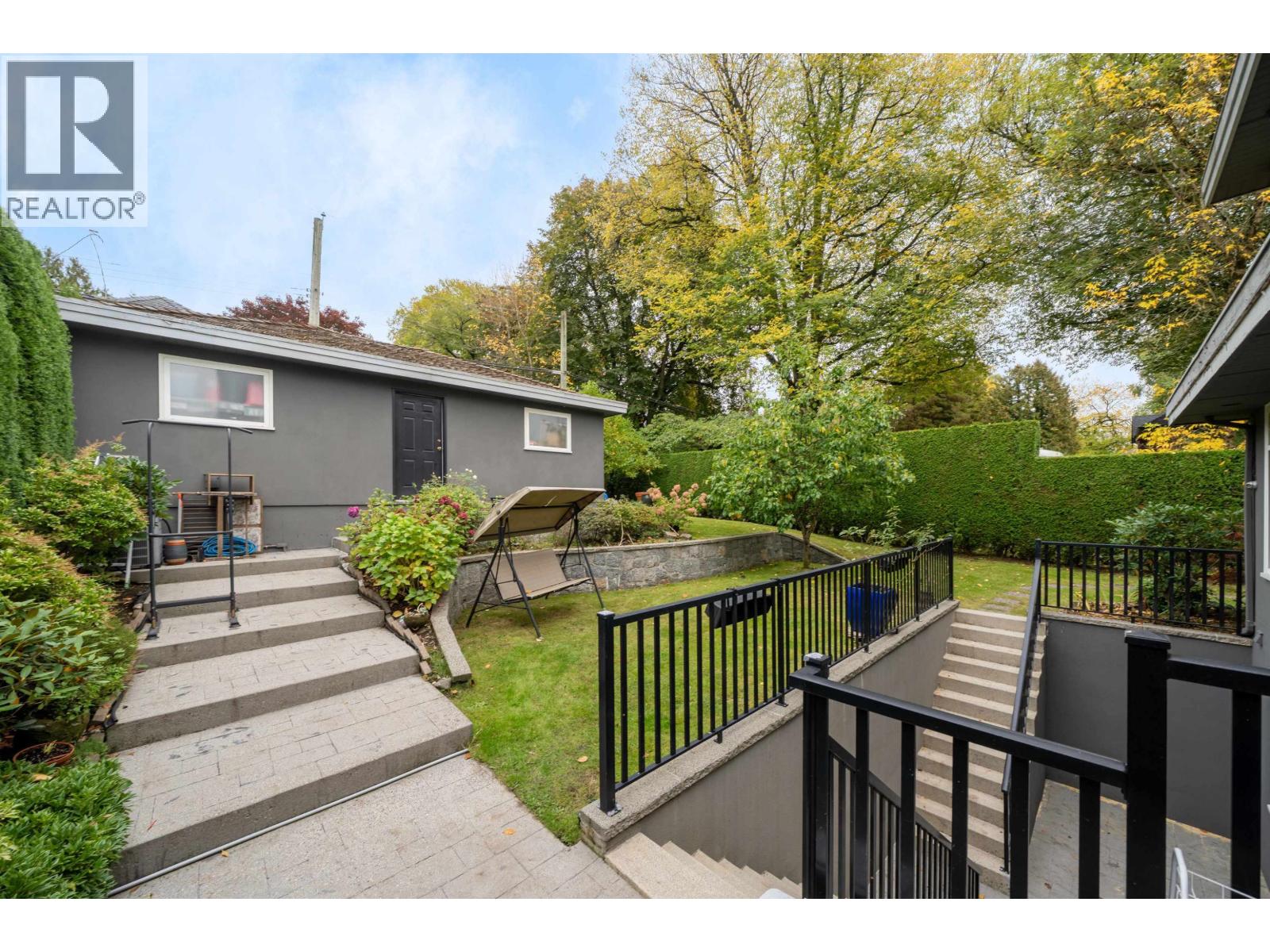 2087 W 18th Avenue, Vancouver, British Columbia  V6J 2N7 - Photo 29 - R3151151