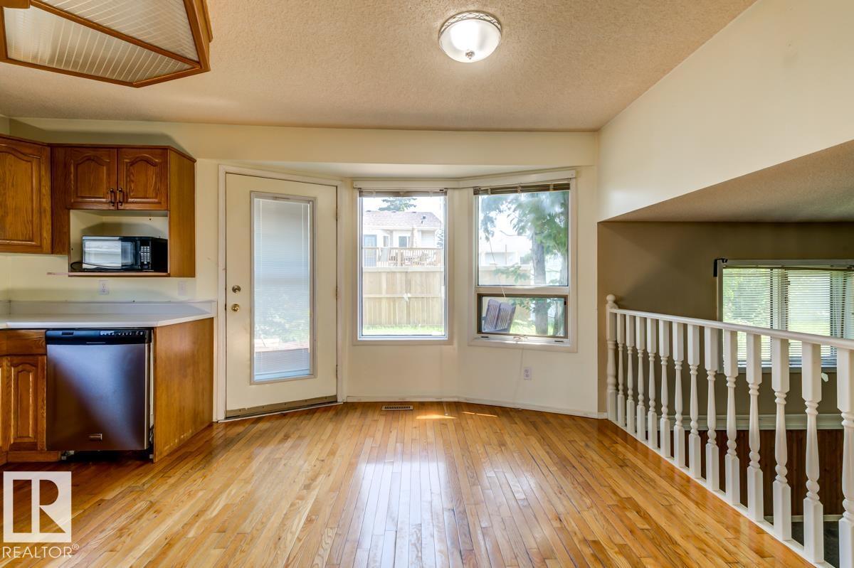 3908 28 Av Nw, Edmonton, Alberta  T6L 6E4 - Photo 15 - E4502170
