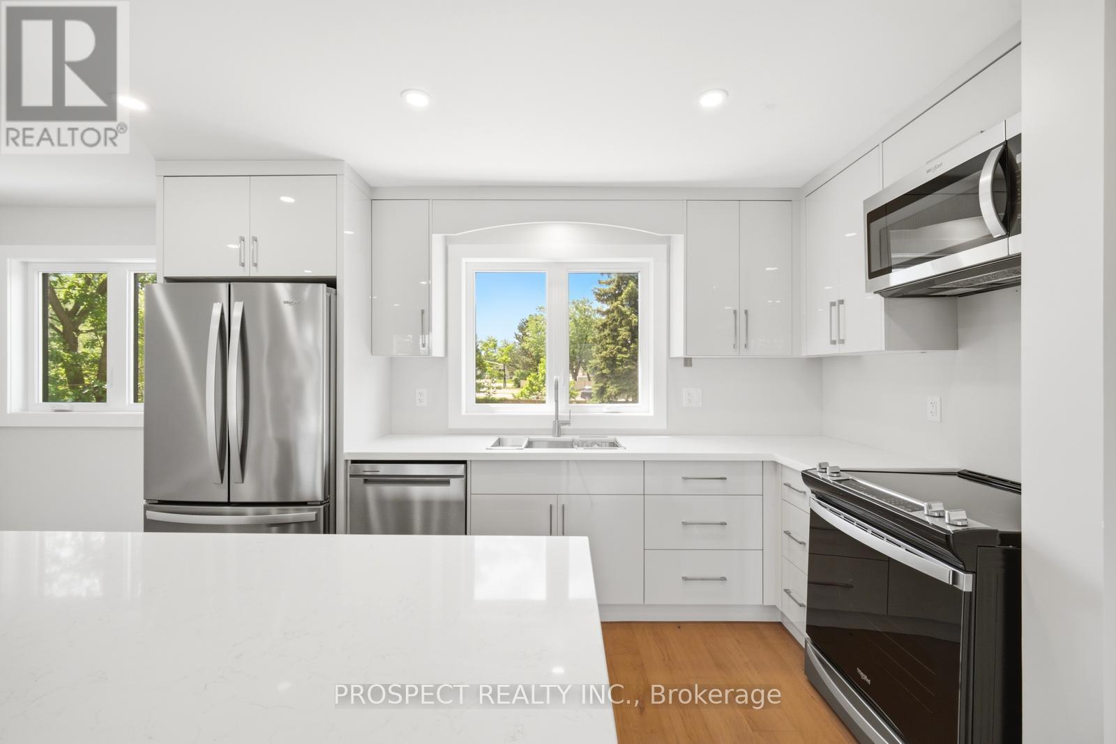 568 Simcoe Street, Collingwood, Ontario  L9Y 5J5 - Photo 11 - S13639888