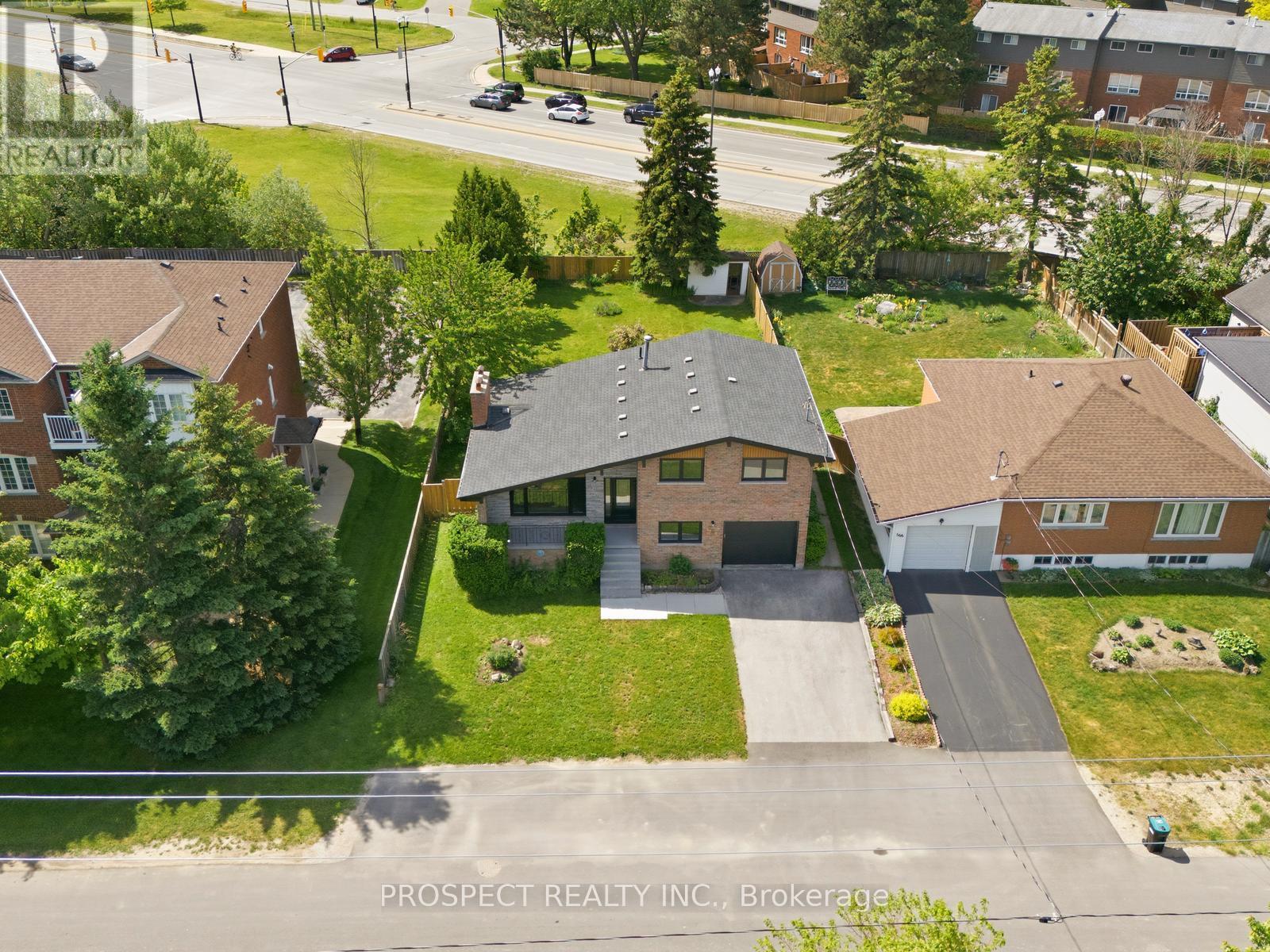 568 Simcoe Street, Collingwood, Ontario  L9Y 5J5 - Photo 2 - S13639888