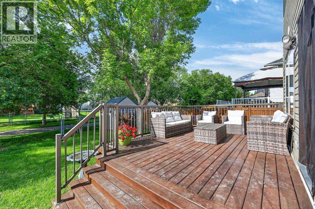 67 Hidden Ranch Terrace Nw, Calgary, Alberta  T3A 5A4 - Photo 37 - A2321925