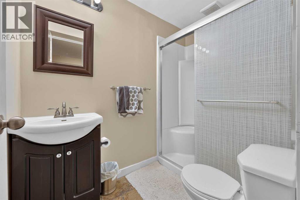 67 Hidden Ranch Terrace Nw, Calgary, Alberta  T3A 5A4 - Photo 36 - A2321925